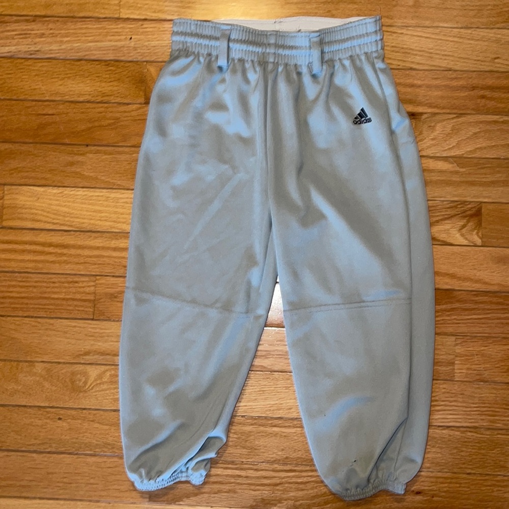 Adidas knee length baseball pants. Youth Size S. One small tear on the bottom.
